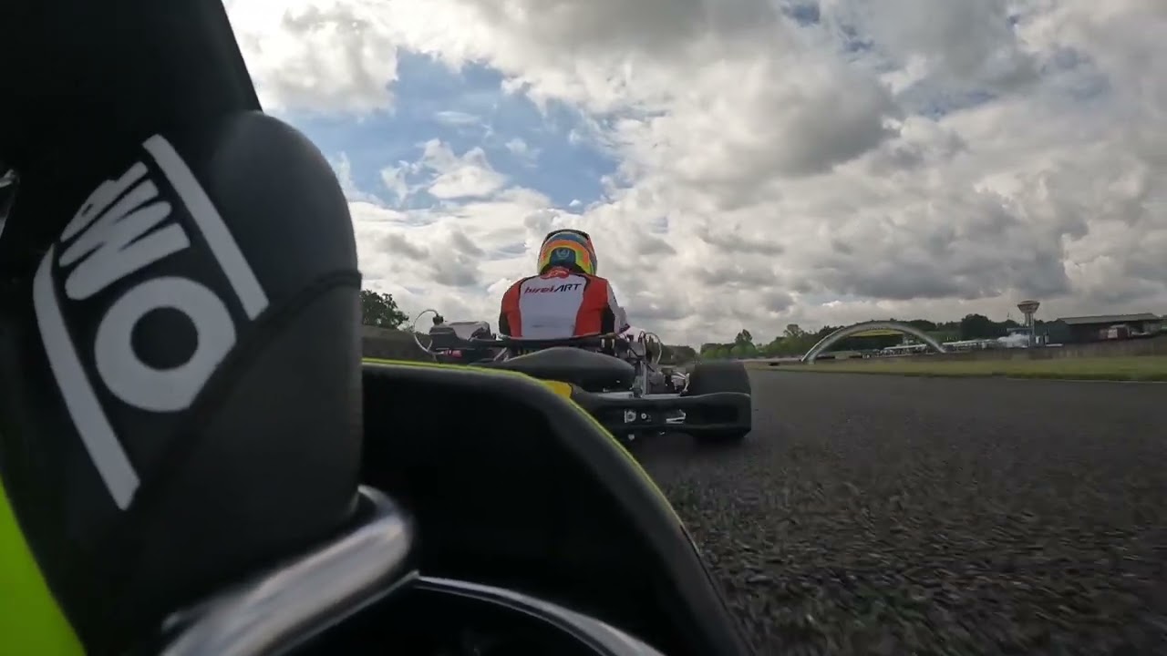 Essai libre du vendredi matin chpionnat de France 🇫🇷 #karting #racing #tecsav #falconrs