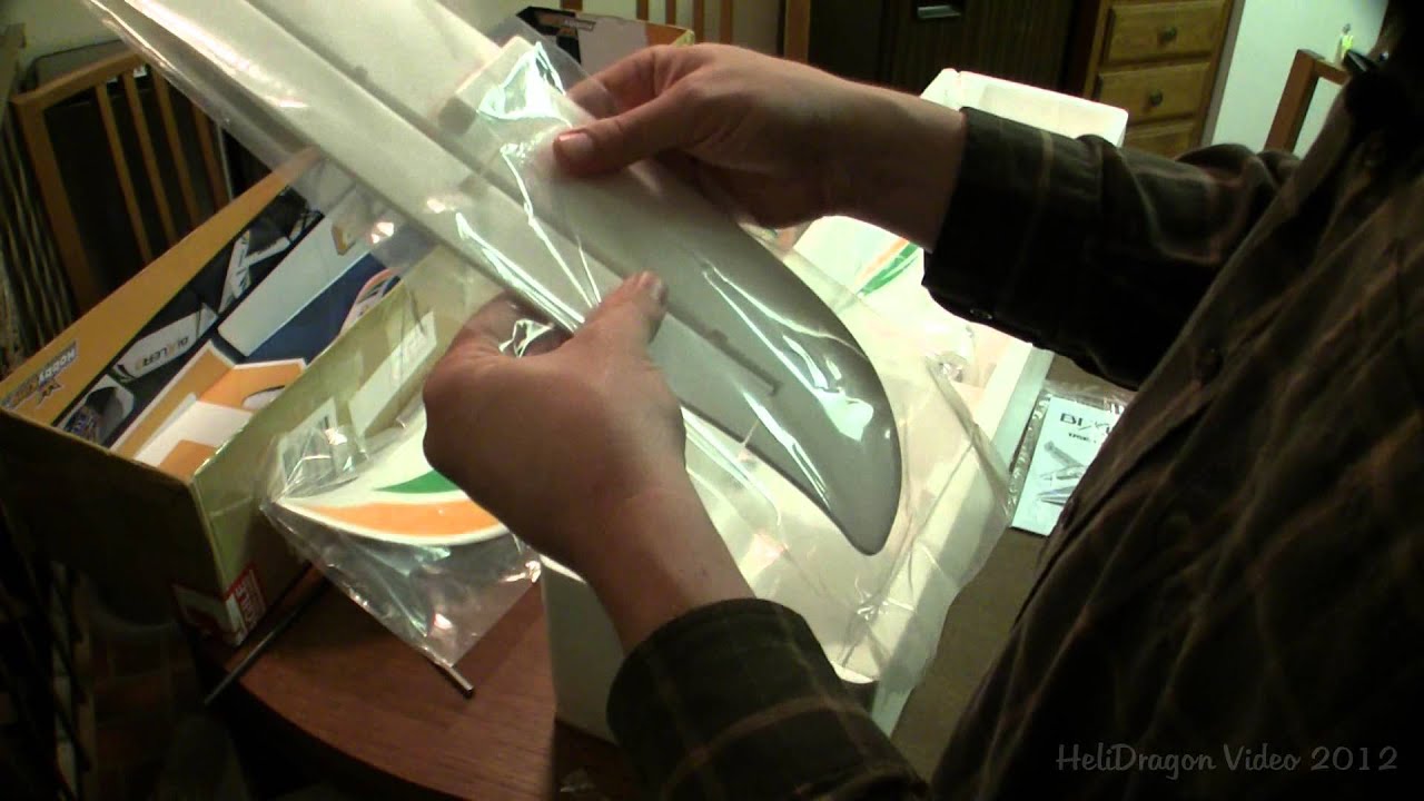 Hobby King Bixler 2 1st Unboxing & Overview