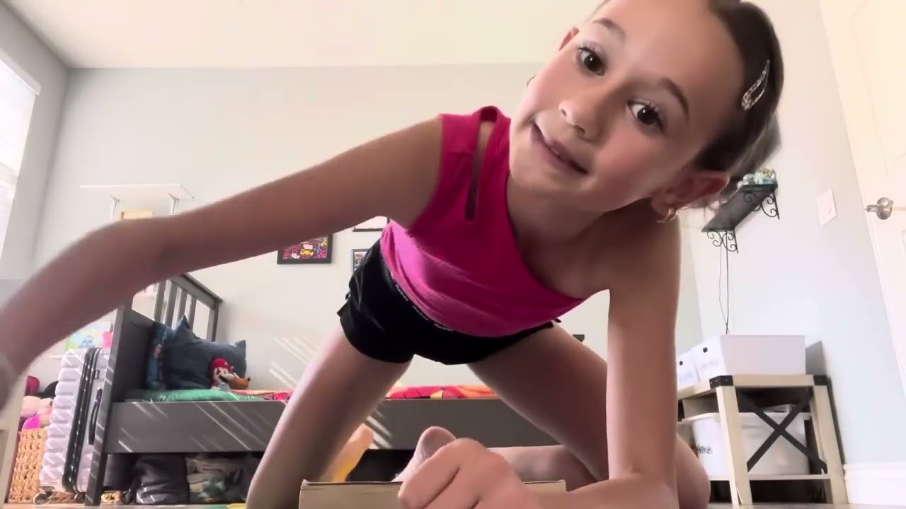 My Stretching Routine 🤸&zwj;♀️ | School Gymnastics Flexibility Challenge