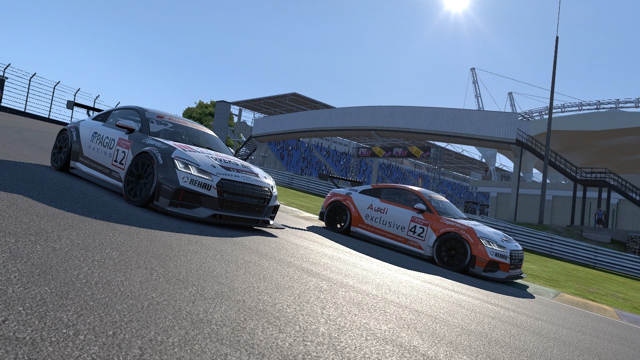 Carrera sencilla en Interlagos | #raceroom