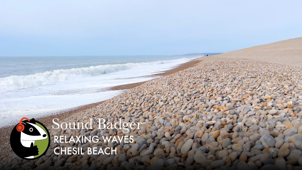 Relaxing sound of waves at Chesil Beach, Dorset