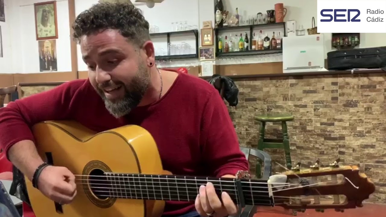 Rafa Taleguilla canta Los Destripadores de la Calle Londres, chirigota de Manolo Santander