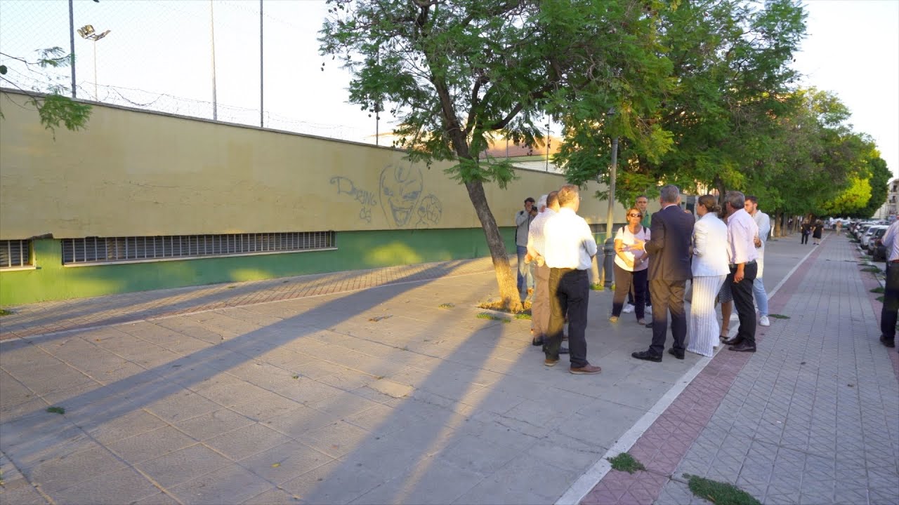 Centro Deportivo Ontur y Parque Infantil en el Parque Alcosa