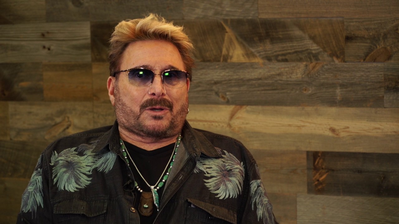Chuck Negron on the Michael Artsis Show!