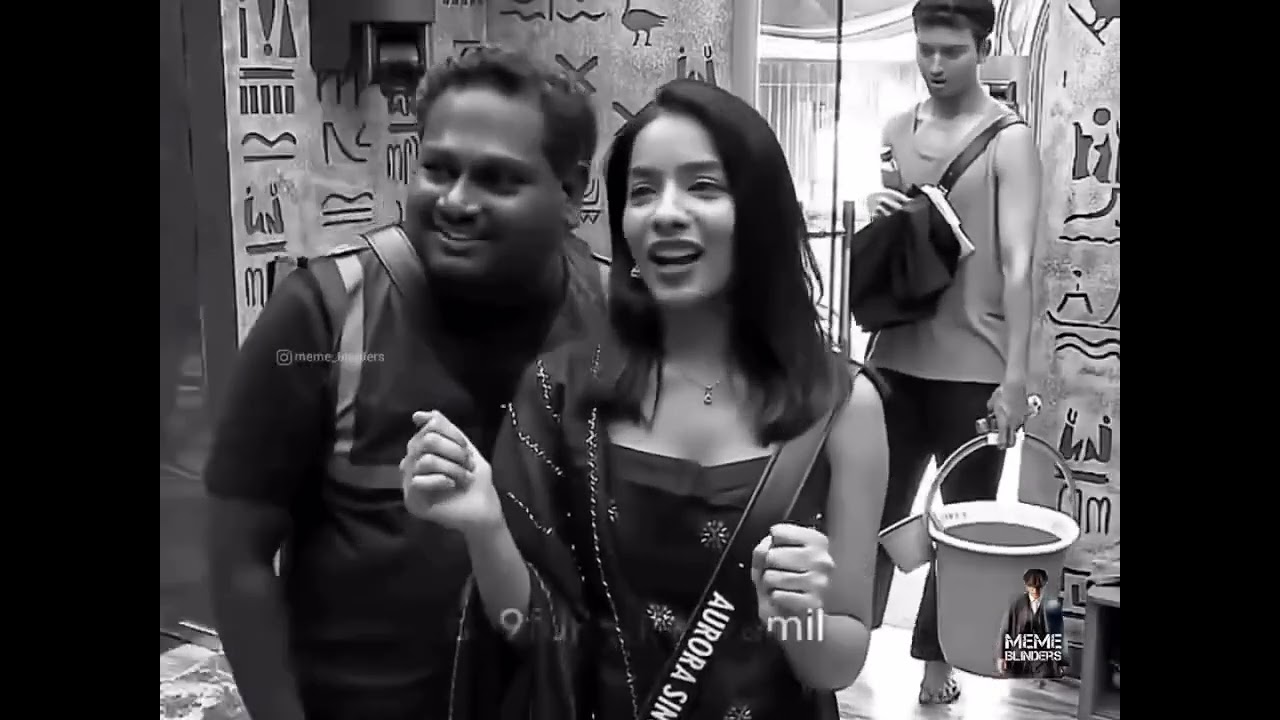 Dharbiees tharkuri thangachinu sollitu romance pannitu irruka..... Evana aduchu thurathanu first