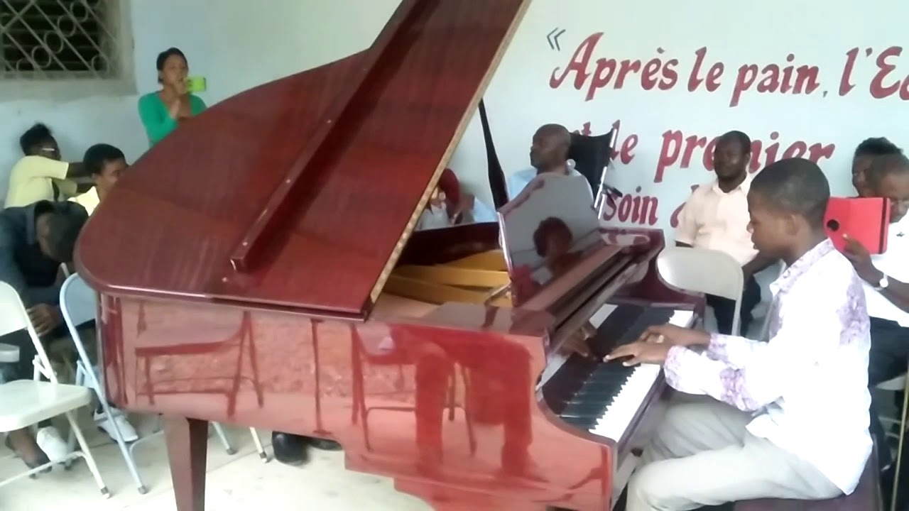 Fantaisie Impromptu de Frédéric Chopin Op. 66 by ( Roodnack PIERRE  )