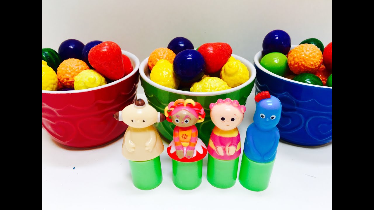 In The Night Garden Toys Hiding In Seedlings Fruit Gumballs!