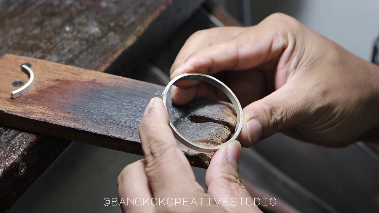Minimalist Silver Bangle -  How It's Made Jewelry Series