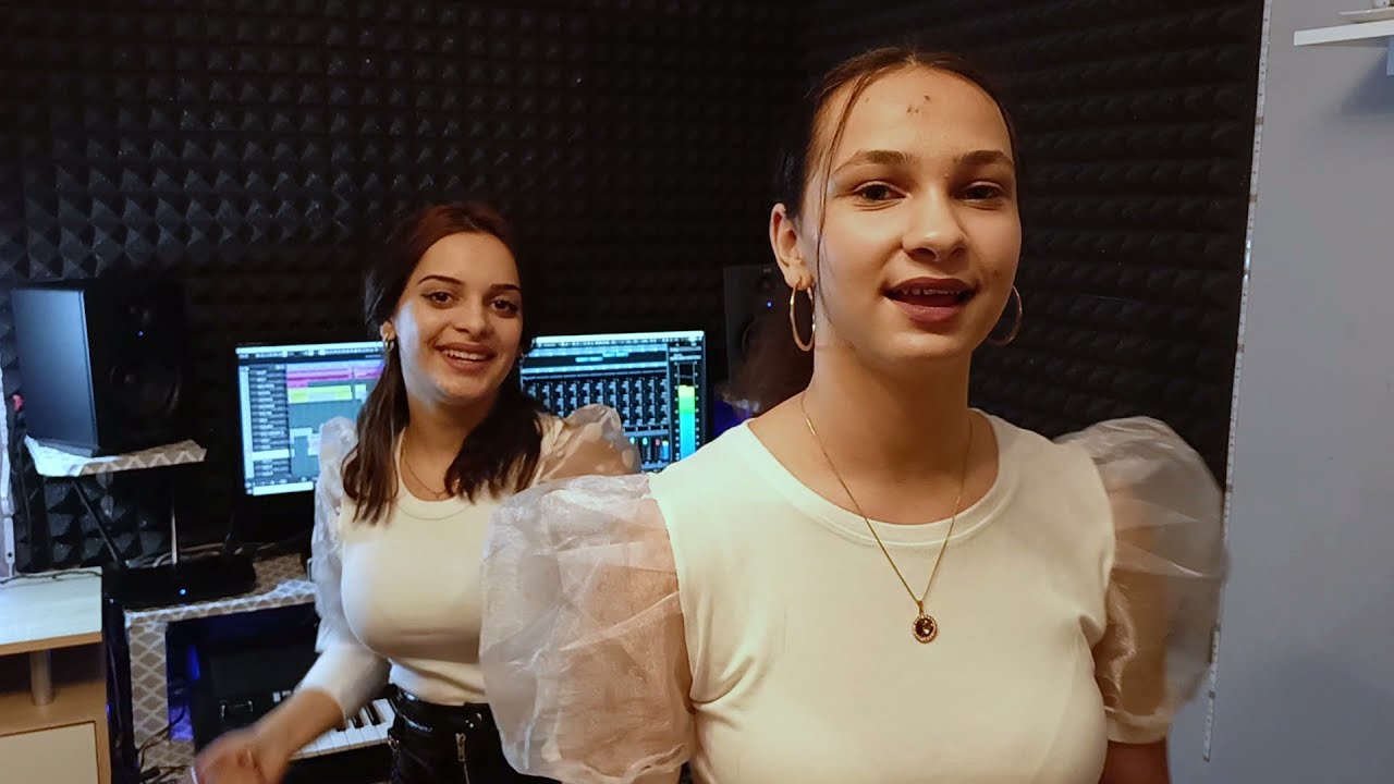 Barbora Sivaková 🎷& Vanesa Mikova 🎷 Dušan Sivak - MIX Čardášov bašav mange bašav (OFFICIAL VIDEO)