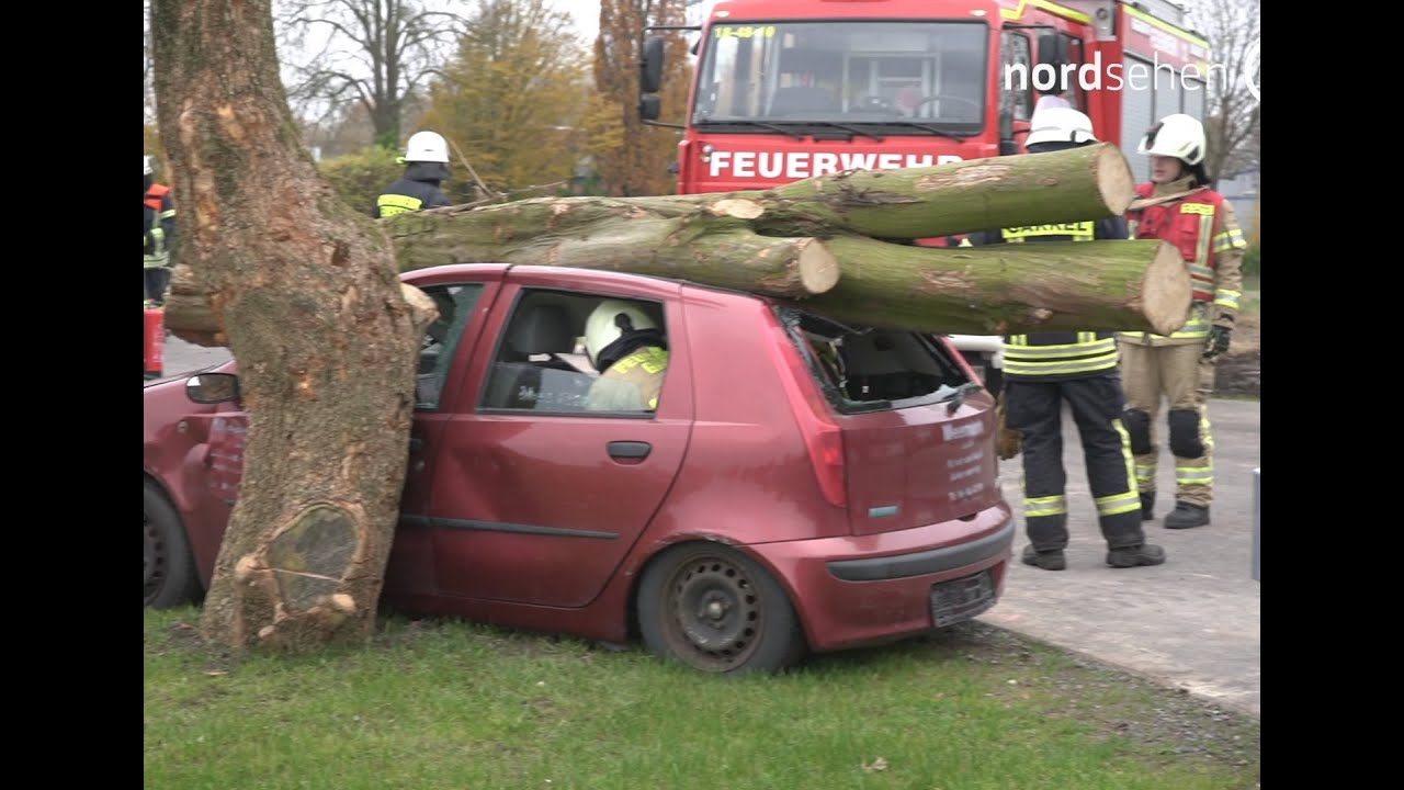 Erste Übung der Kreisfeuerwehrbereitschaft auf dem „Areal 51“