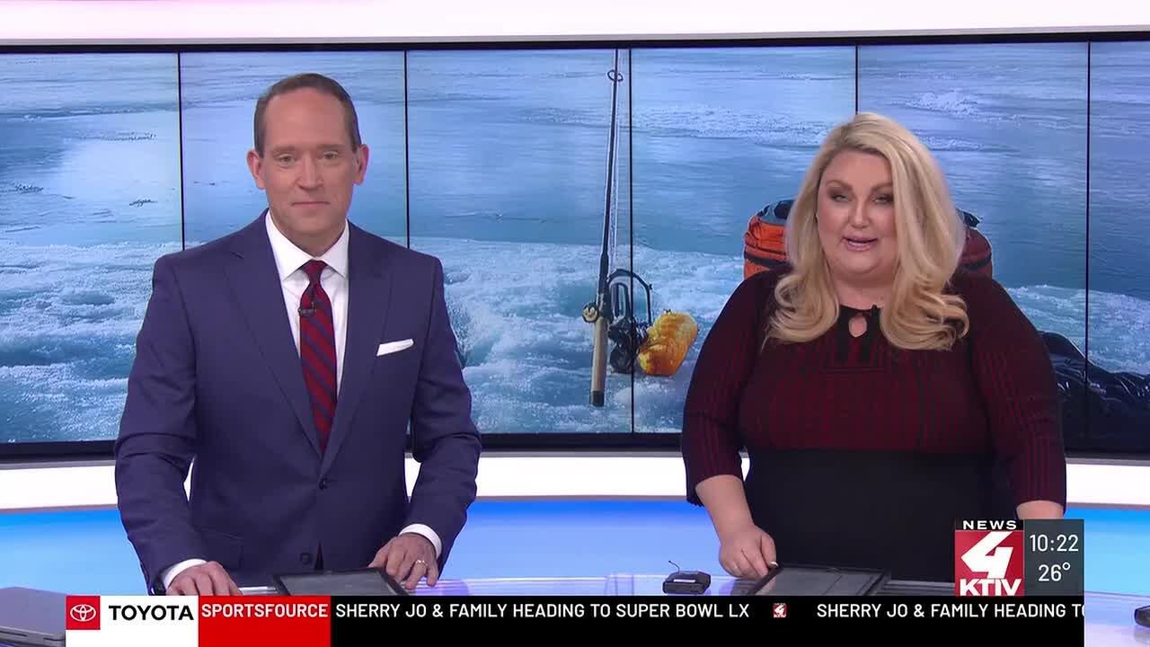 Tourism-driven businesses see crowds return as cold temperatures create solid ice conditions