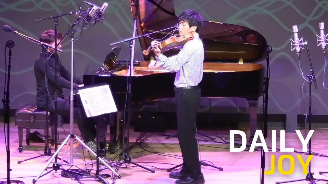 Brahms' Viola Sonata in F minor performed by Stephen Chang! | Daily Joy