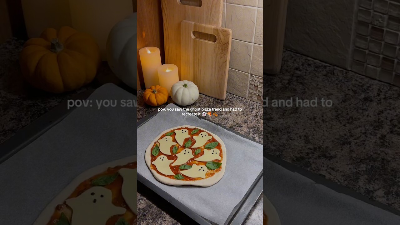 spooky halloween pizza night 👻🍕🍂 #fall #halloween #spookyseason  #pizza #fallaesthetic