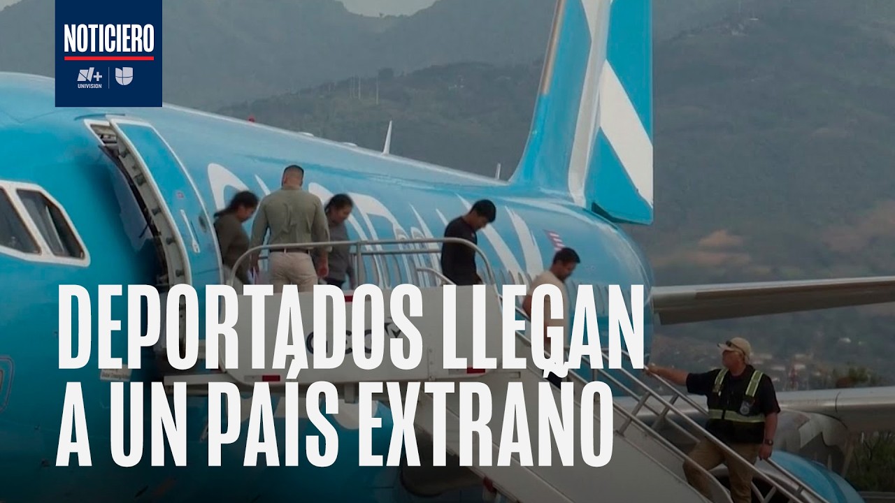 Costa Rica recibe primer grupo de deportados desde EEUU bajo programa tercer pa&iacute;s