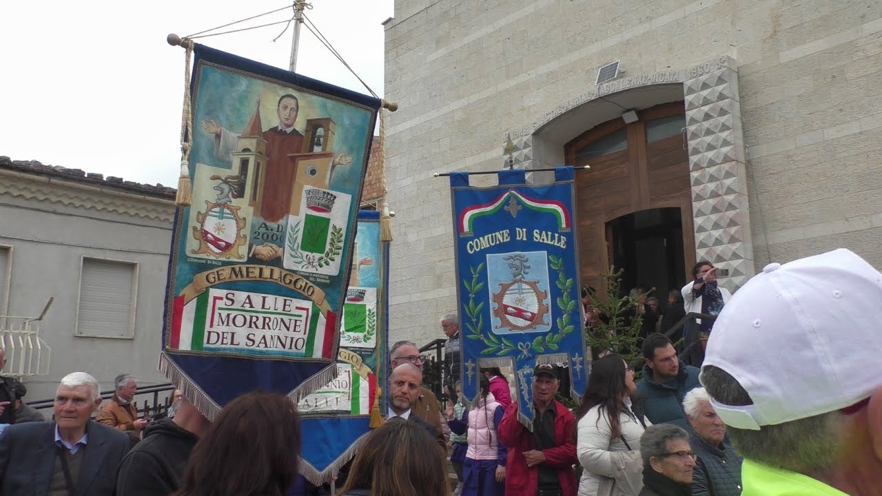 La comunità di Salle (Pe) in pellegrinaggio a Morrone del Sannio (Cb)