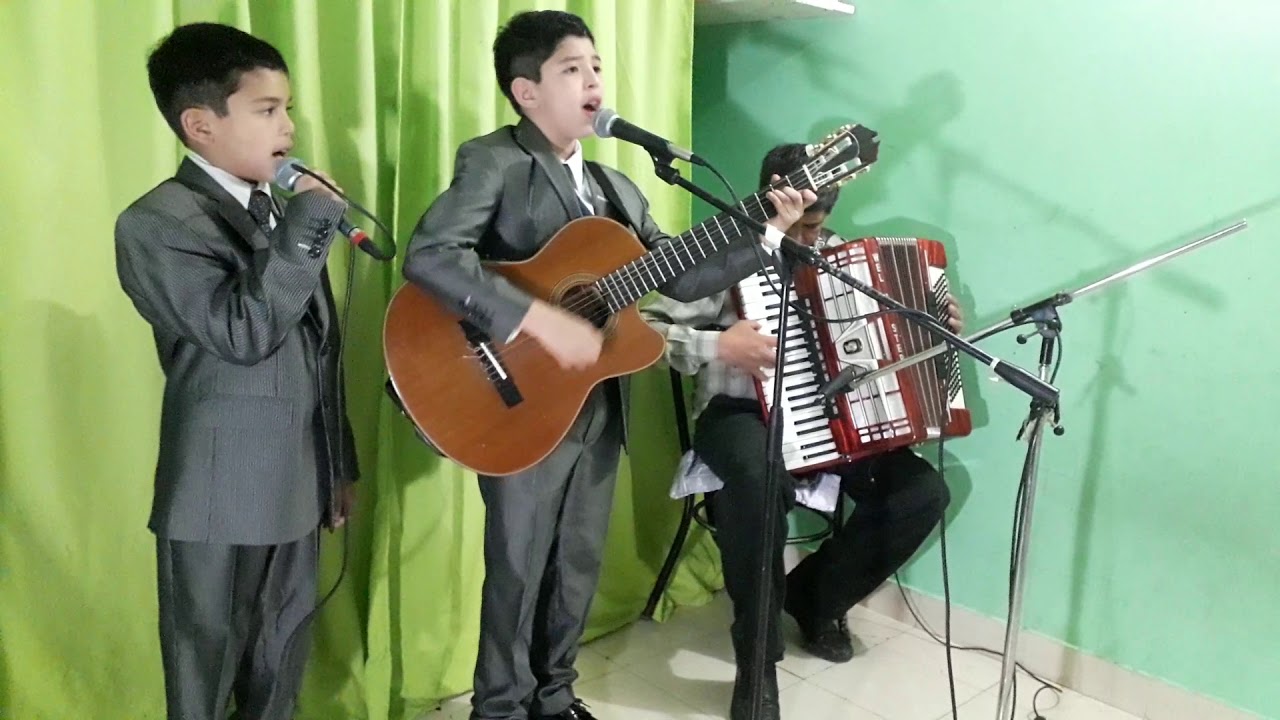 Manos maltratadas