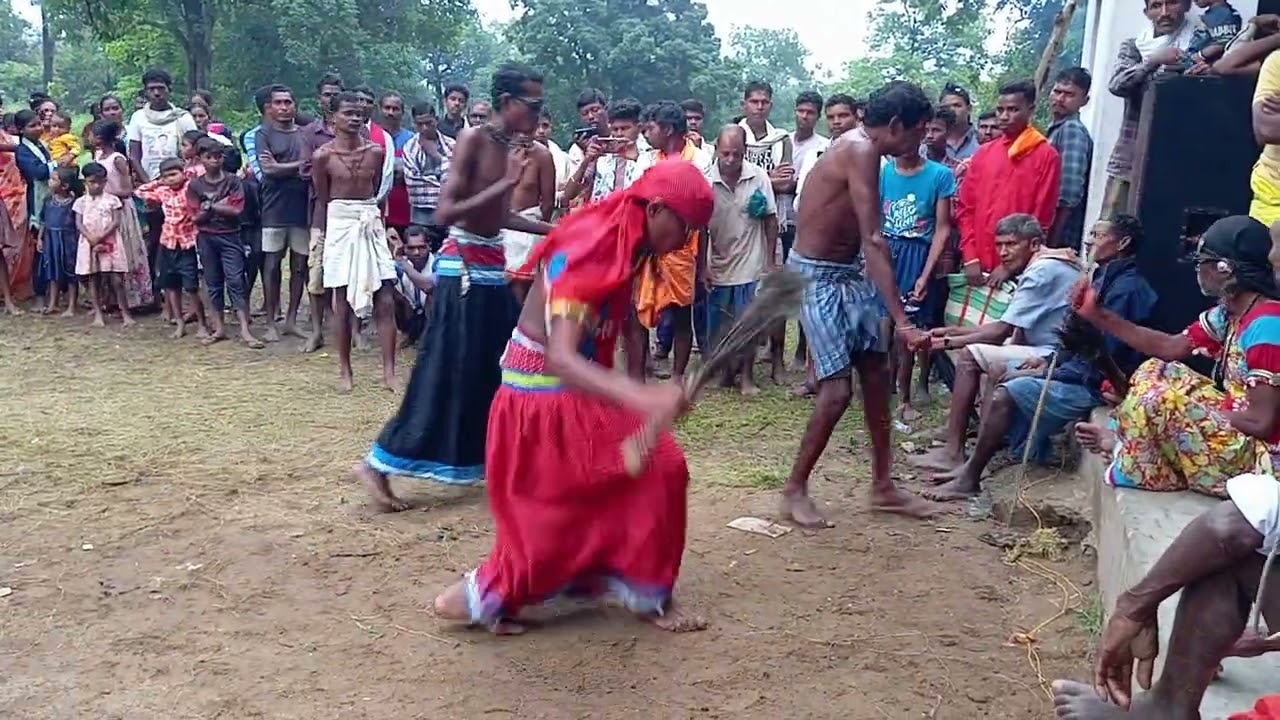 देवी देवताओं का नृत्य जात्रा में सौतनार सुकमा बस्तर (छ.ग.)