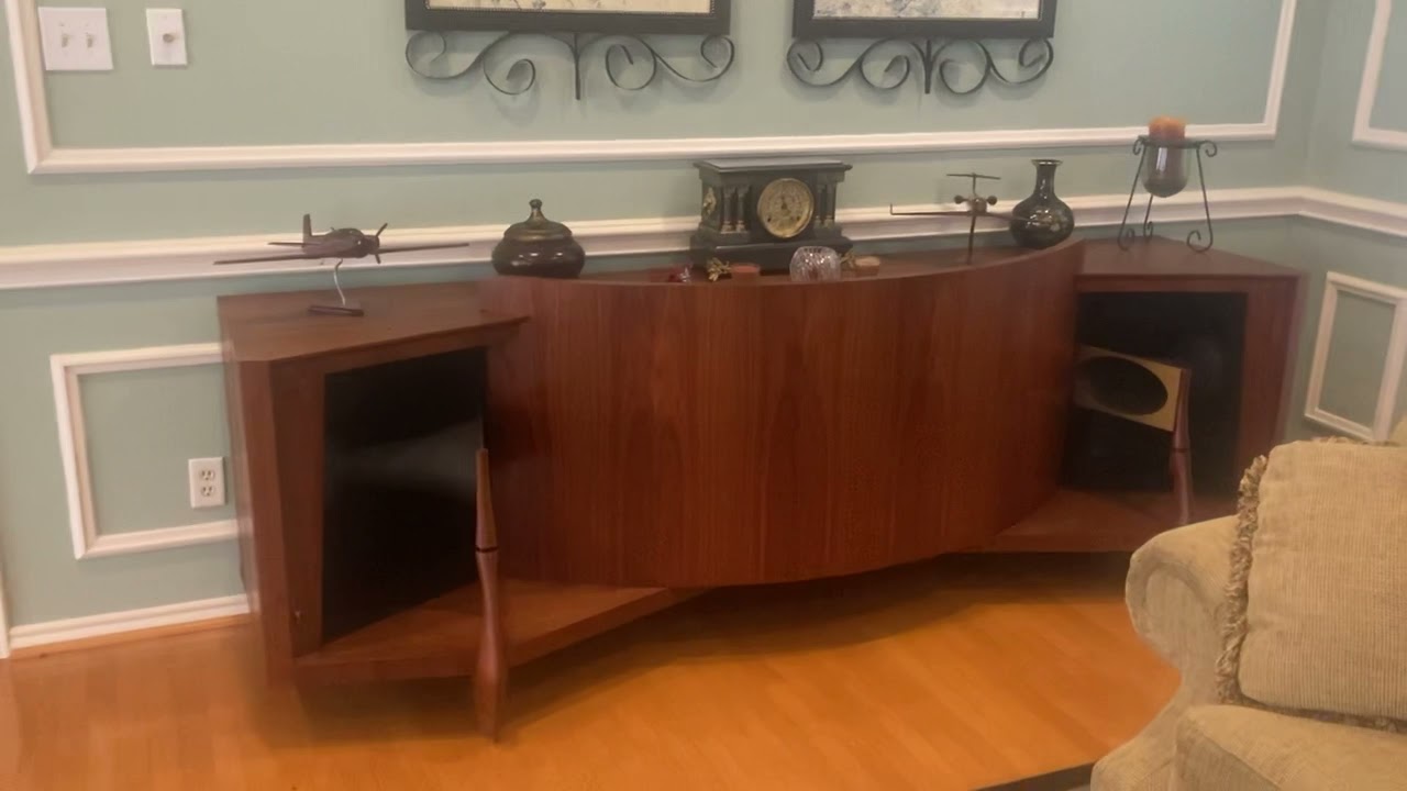 JBL Paragon, Marantz 7C Model 9 10b 8b 510m JBL S8R and more demo in living room Girl from Ipanema
