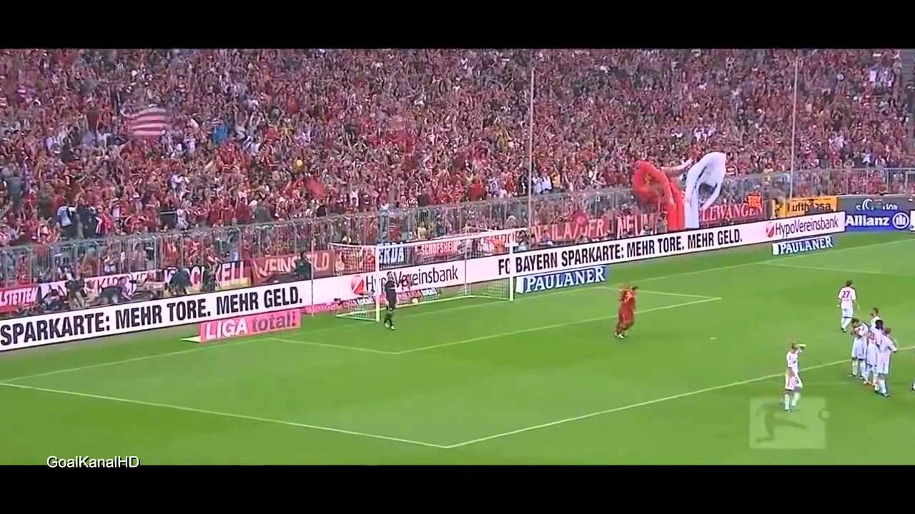 ║★║ Daniel van Buyten ║★║ Free Kick vs Bayer Leverkusen - Amazing goal !