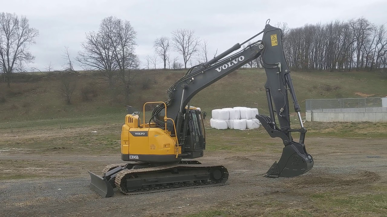 Volvo ECR145DL Hydraulic Utility Excavator W/ Thumb and Blade!