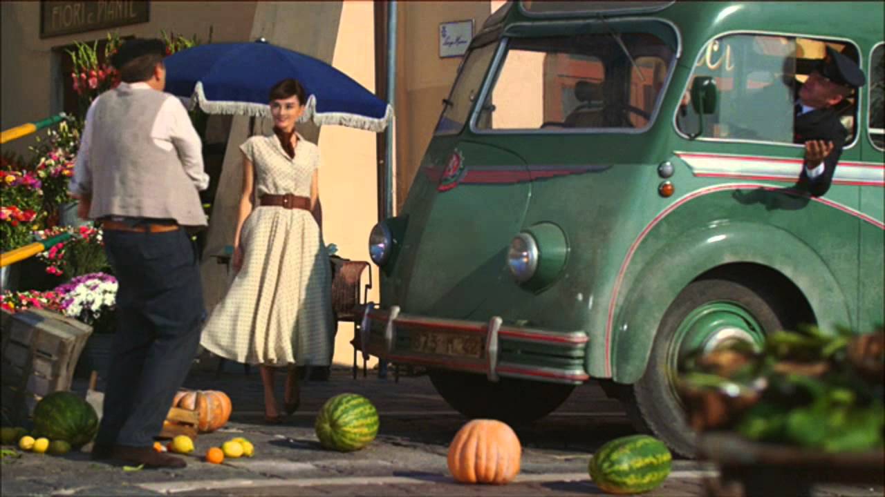 CGI Audrey Hepburn Starring in Galaxy Chocolate UK TV Advertisement (High Quality 720p)