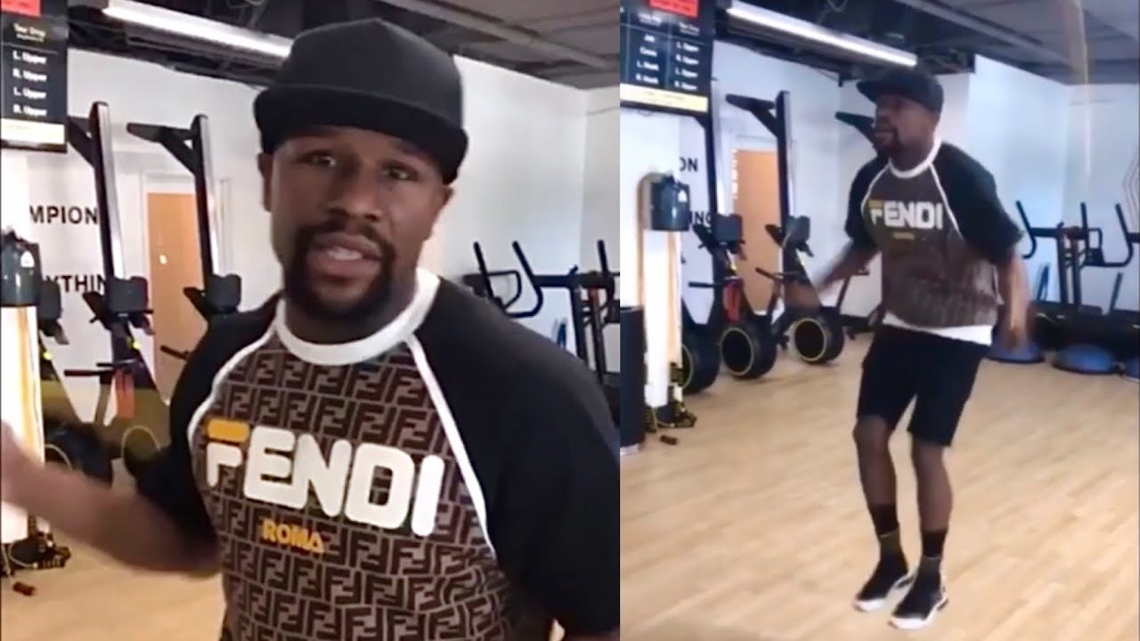 Floyd Mayweather displays SICK Jump Rope Skills at 45 Y/O