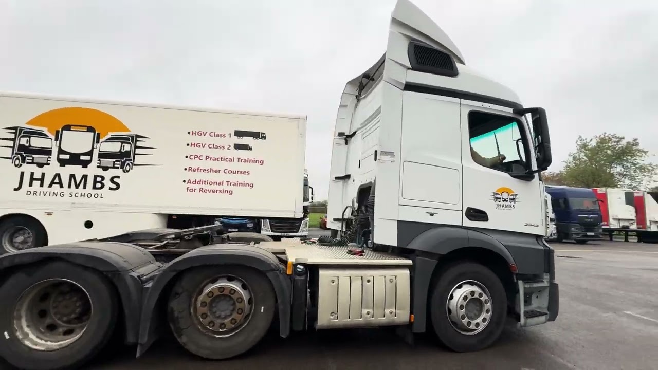 Perfecting the art of trailer coupling 🚛✅#TrailerTraining #DrivingSkills #prodrive 