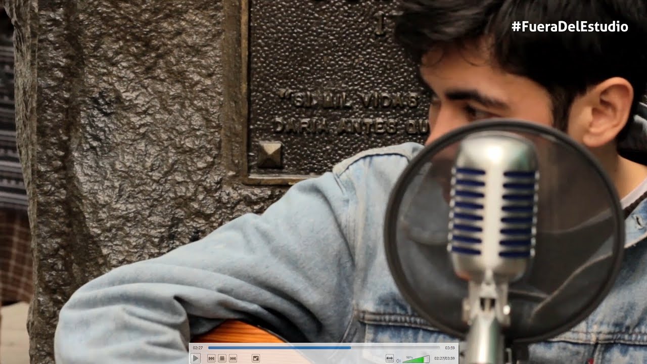 Cristóbal Briceño - Ojitos de marihuanera | Fuera Del Estudio