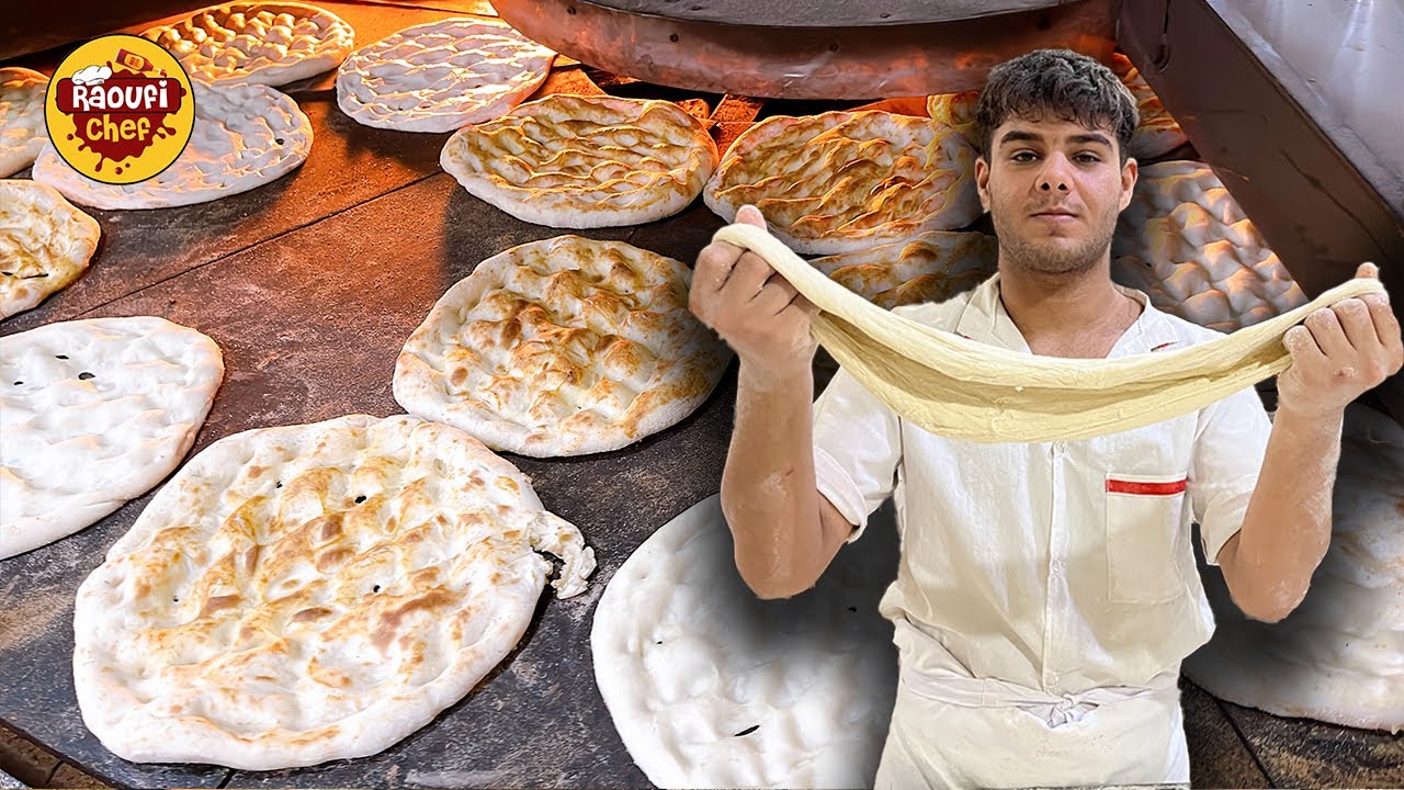 The secret of baking Barbari bread in the bakery