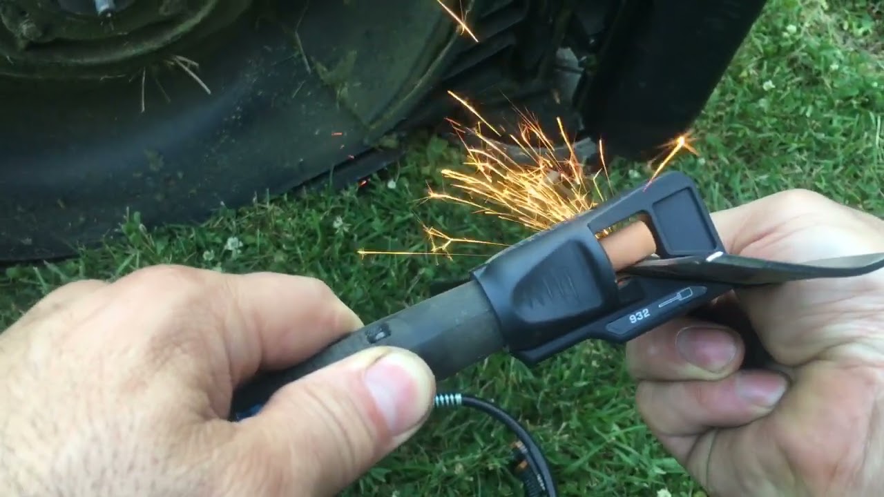 Quickly Sharpen Lawn mower Blade with Hart 20v Dremel A679 Rotary Tool Sharpening Kit 932 bit