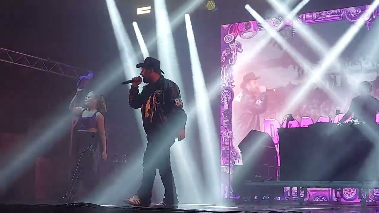 Raggarbil - Albatraoz & Little Sis Nora live