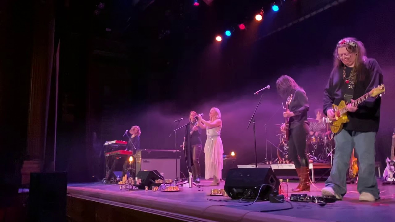 Gold Dust Women at Al. Ringling Theatre