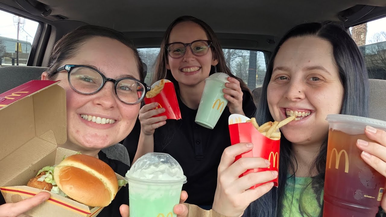 Mcdonalds Mukbang!! Trying the limited time Hot Honey McCrispy 🔥 