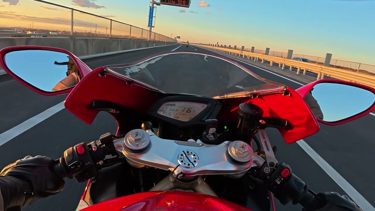 TOKYO DRIVE MV AGUSTA F3 800 - 03