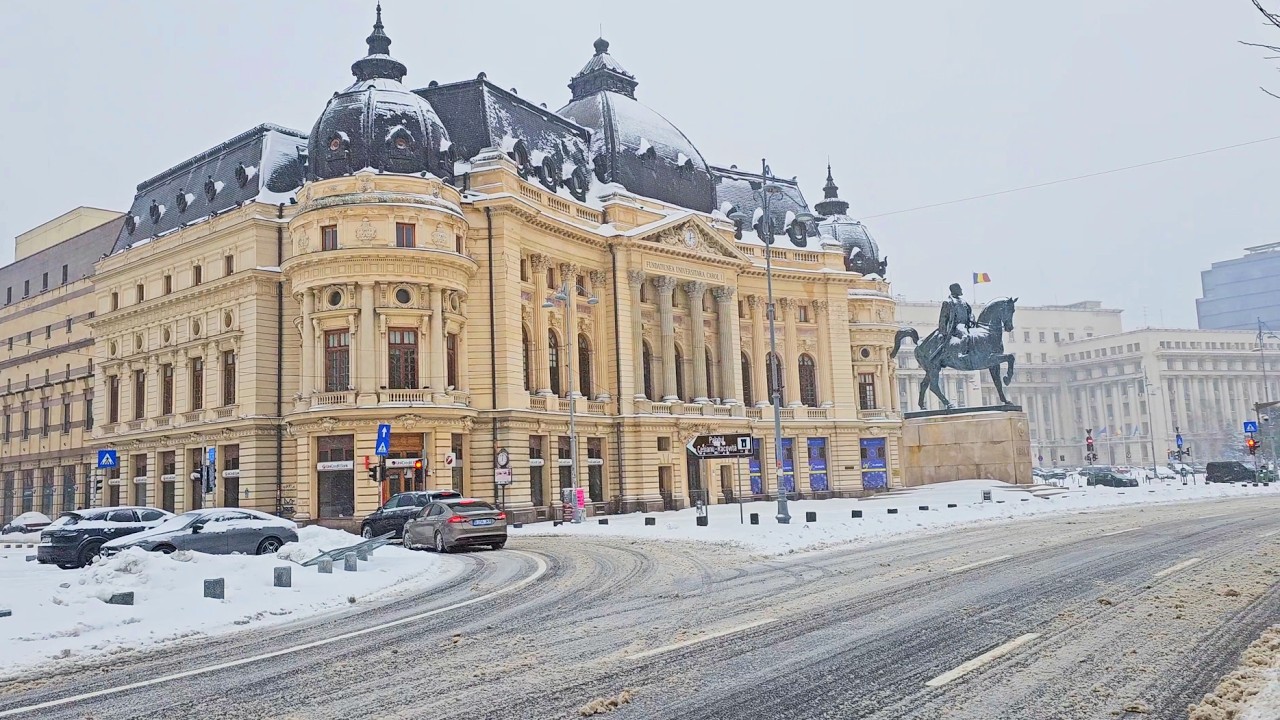 Ninge ca-n povești, în Centrul Vechi din București