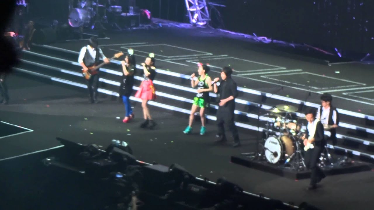 S.H.E&五月天 天團同台啦