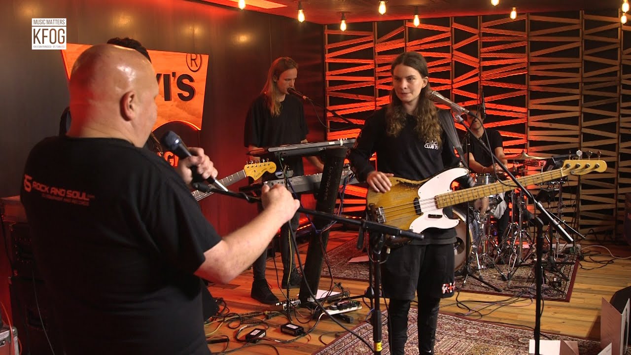 KFOG Private Concert: Eliot Sumner Interview