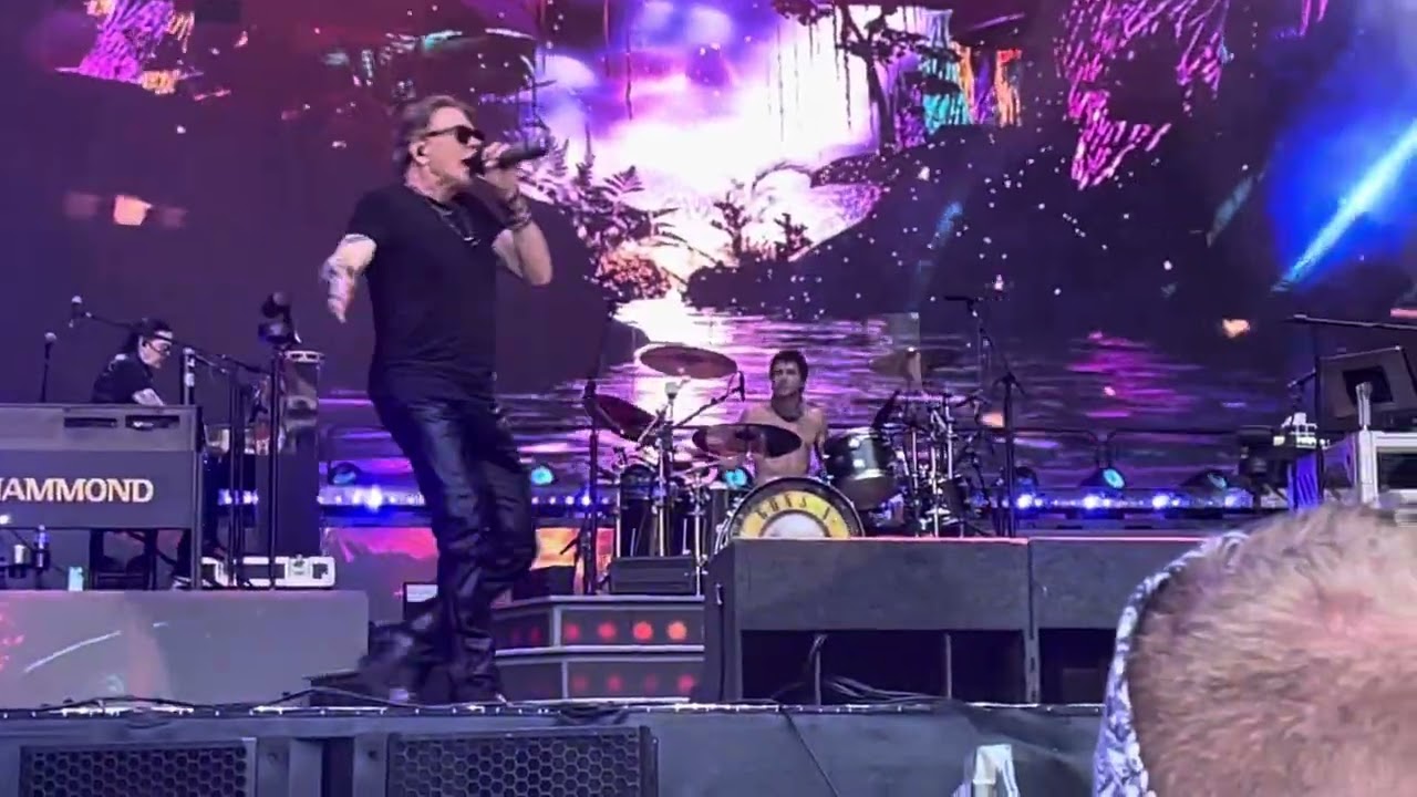 Live and let die! Guns N Roses live Wembley Stadium 🏟️