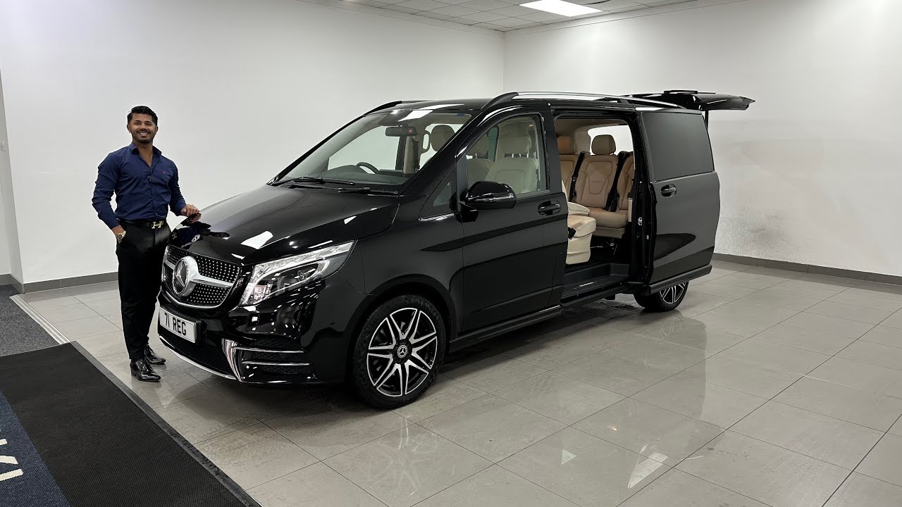 2021 Mercedes V300 2.0D AMG Line L (7 Seat)
