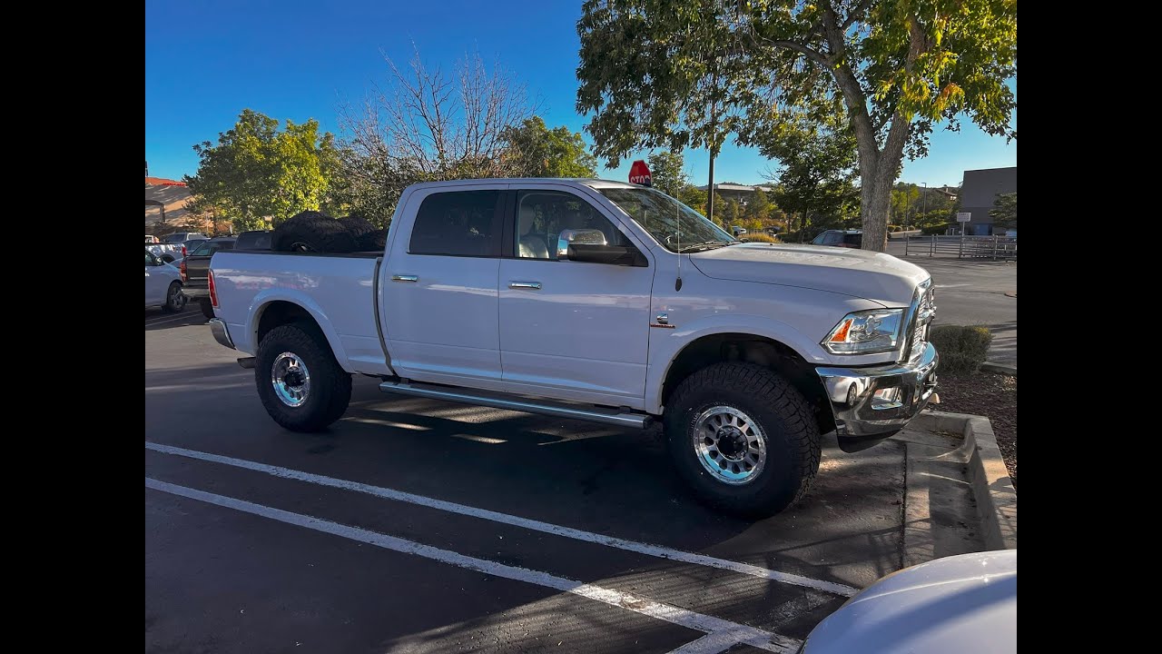 Trimming a Leveled Ram 2500 for 37s