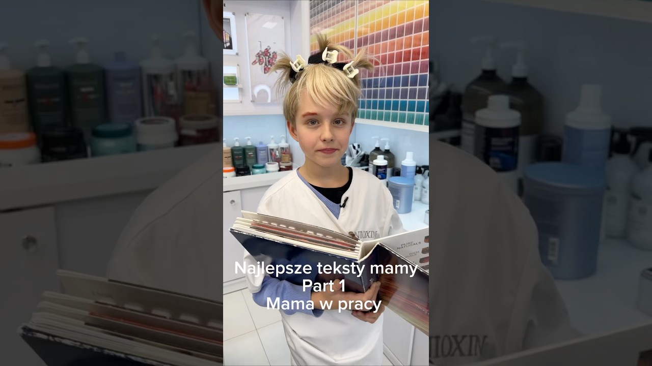 Przyszła pora na branżę mamy 👵✂️  #franciszekjarzebski #parodia #mama #fryzjer #boy #kids