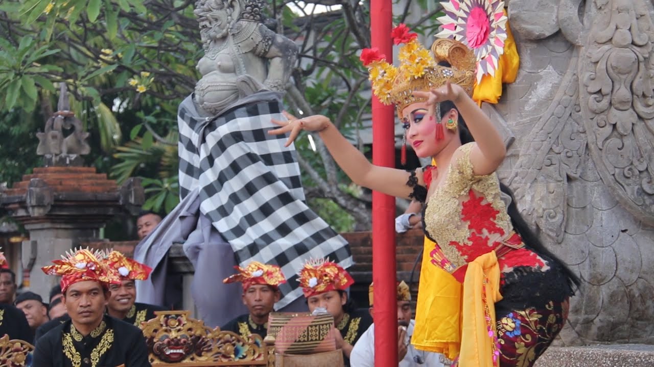 JOGED  BUNGBUNG JEGEG GIANYAR