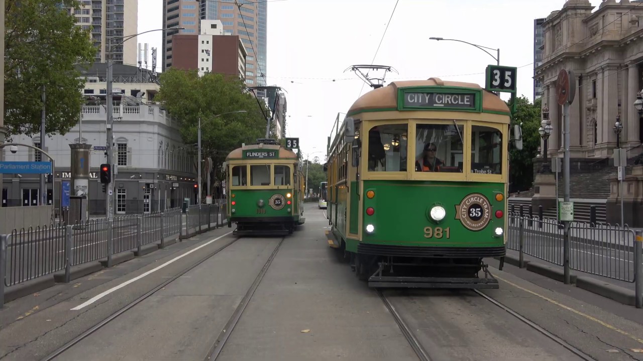 4K Yarra Trams Melbourne at Parliament House - Tram Routes 86, 96 and 35 City Circle