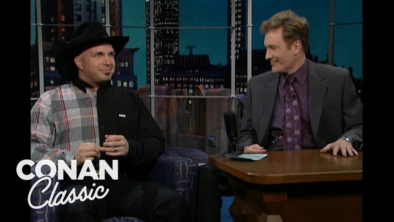 Garth Brooks On His Thanksgiving Plans | Late Night with Conan O’Brien
