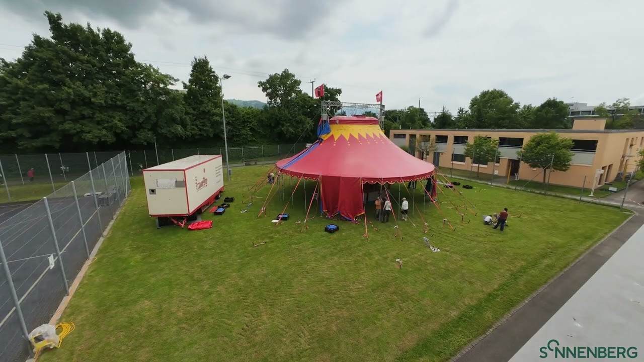 100 Jahre SONNENBERG &ndash; Aufbau Zirkuszelt