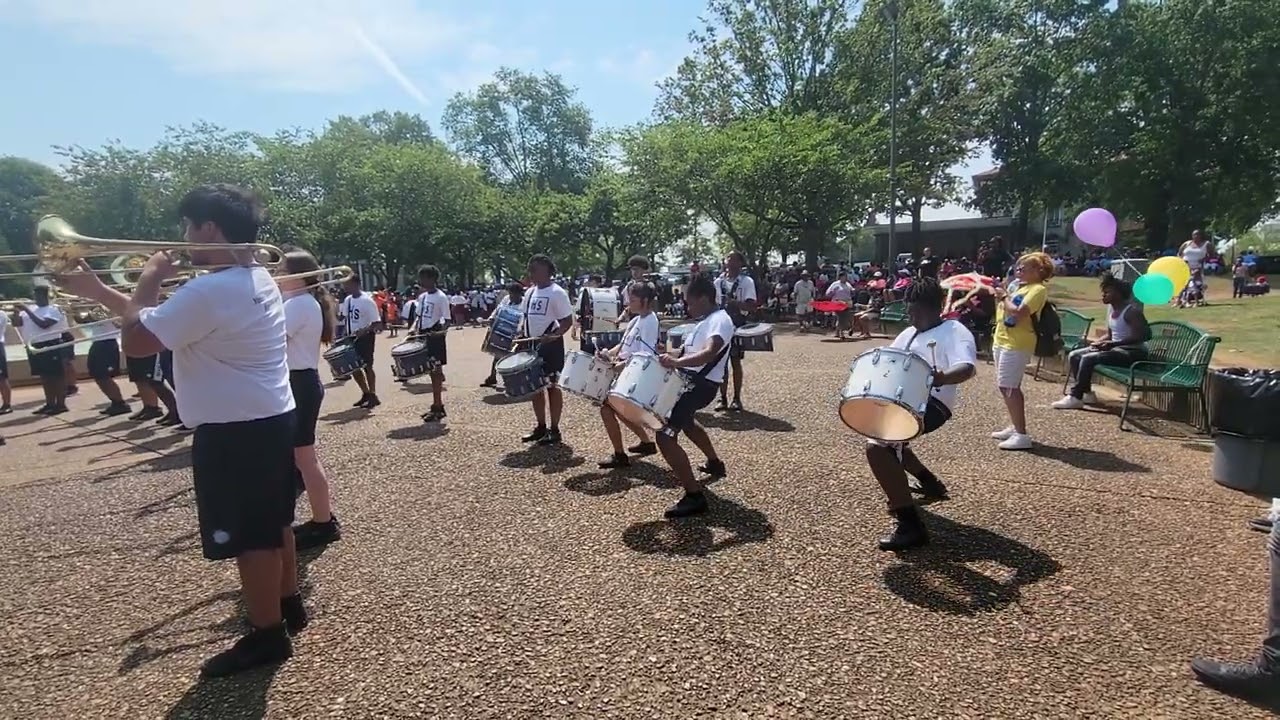 Lee High band W.C Handy parade pt.2