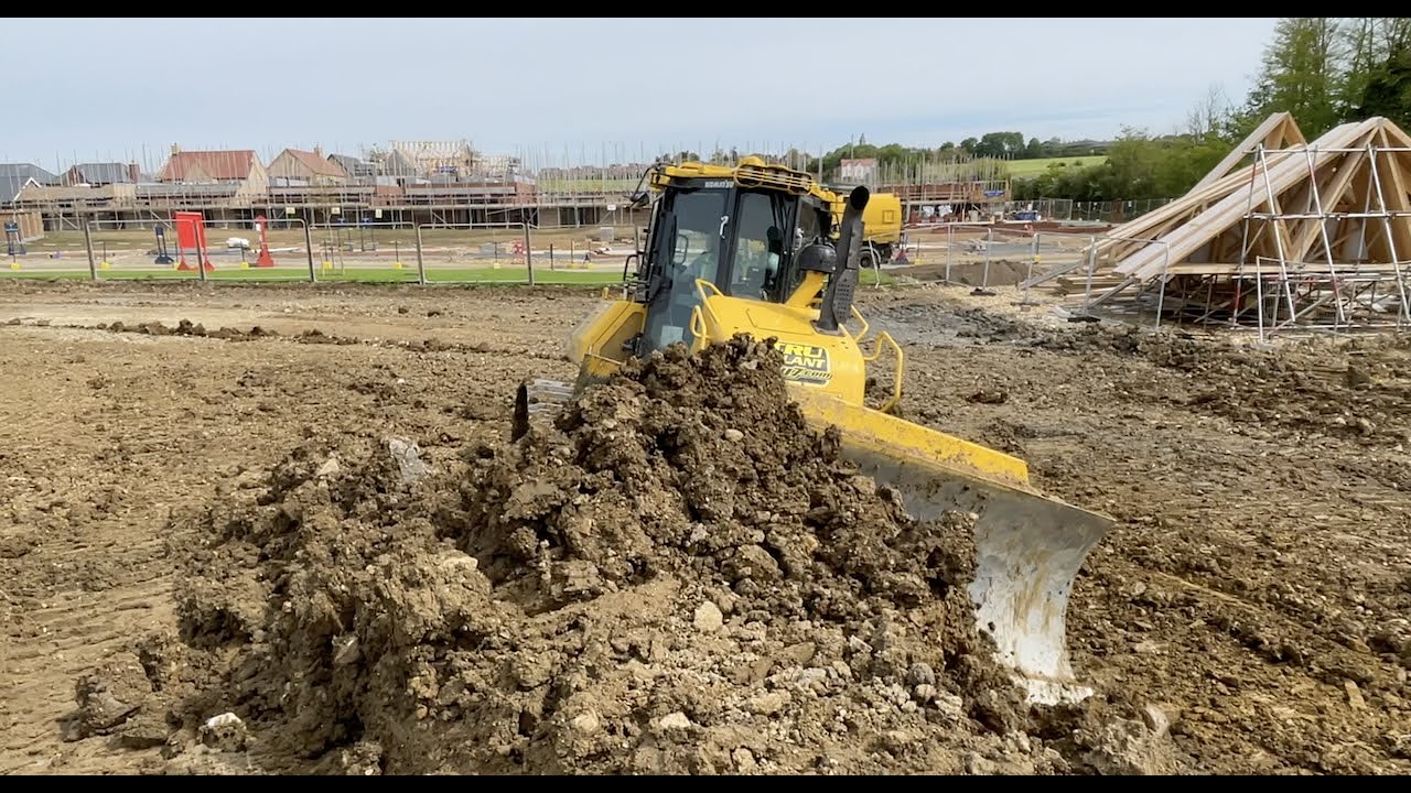 New Komatsu D71 PXi-24 dozer with intelligent machine control in action and a product walkaround
