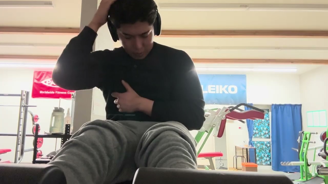Everyday 腹筋100回企画　11日目　一緒に来年までにバキバキにしませんか？