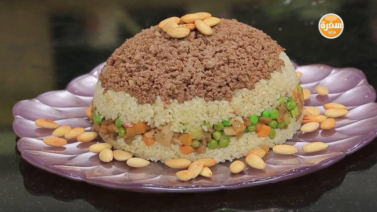 قالب الارز باللحمة المفرومة والخضار | غادة التلي