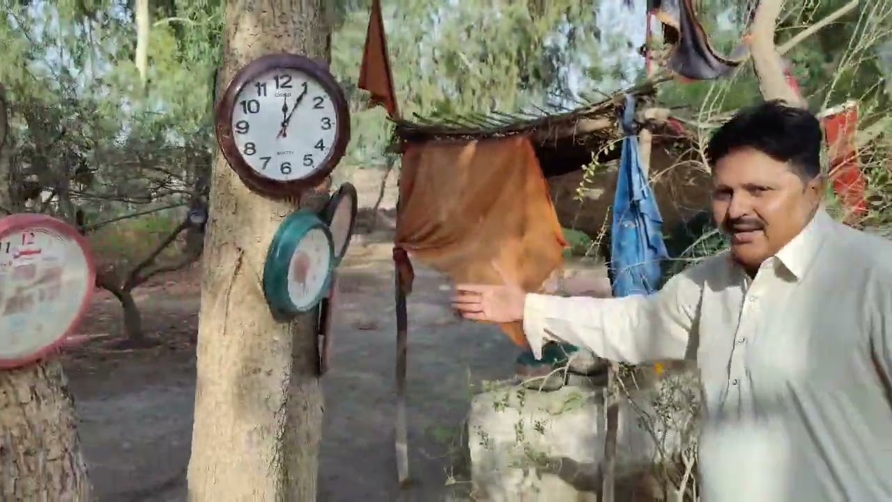 گھڙيالن وارو مشھور پير ڳوٺ جيھا لڳ مدئجي.